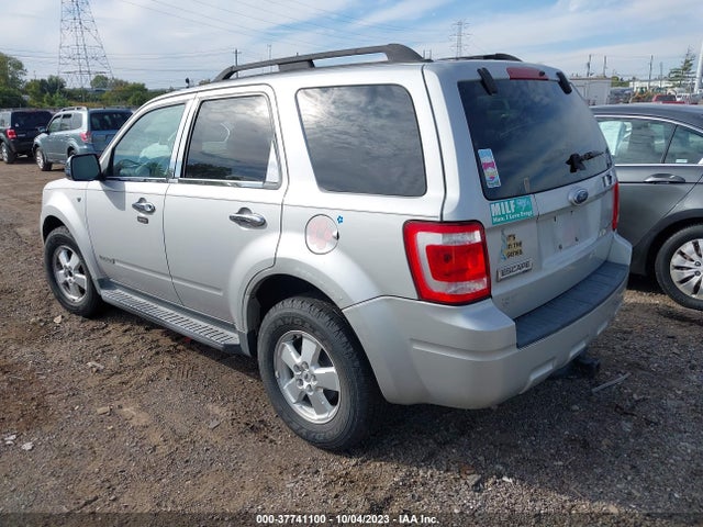 2008 FORD ESCAPE XLT VIN: 1FMCU93148KA21259