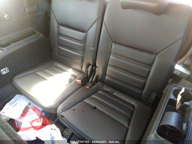 5XYPK4A51JG369603 KIA Sorento 3.3l Sx