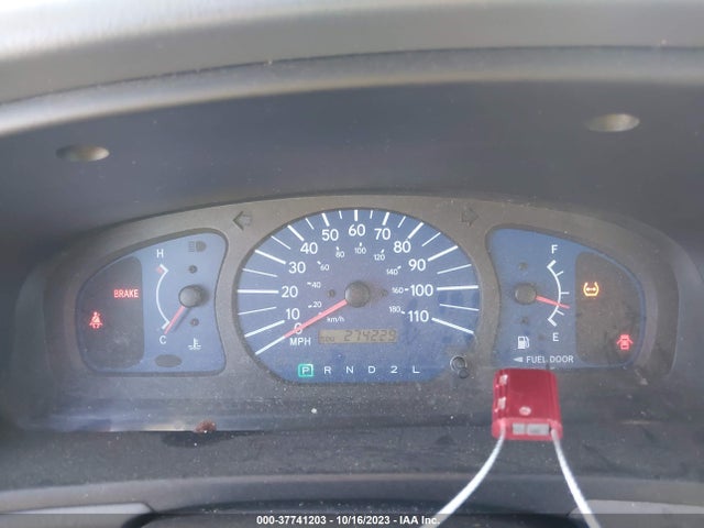 2002 TOYOTA SIENNA CE VIN: 4T3ZF19CX2U454893
