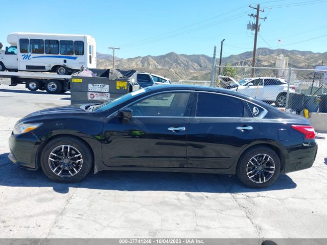 1N4AL3AP7HN308246 Nissan Altima 2.5 S