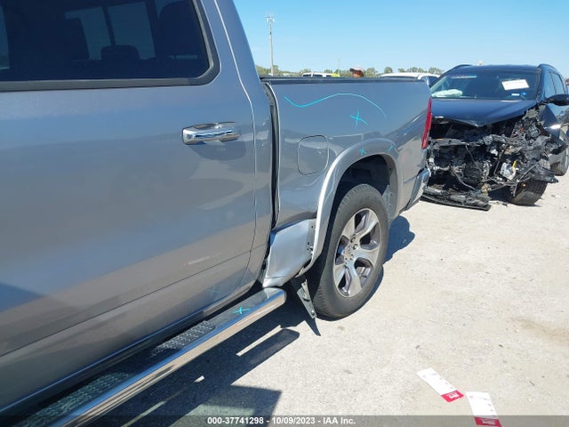 1C6SRFJT0KN636697 RAM 1500 Laramie