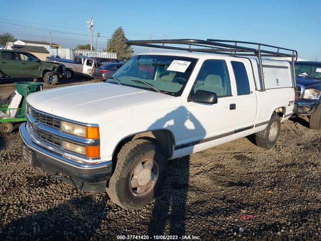 1998 CHEVROLET C/K 1500 VIN: 1GCEK19R4WE130768