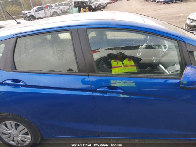 JHMGK5H58GS013498 Honda FIT LX