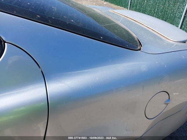 2004 PONTIAC GRAND PRIX GT2 VIN: 2G2WS522541282103