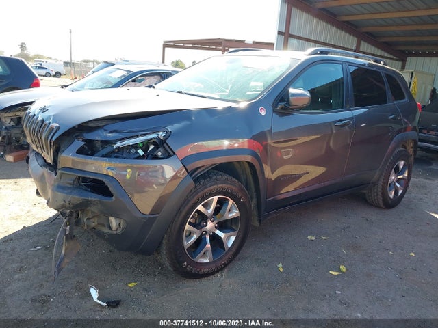 1C4PJMBX6JD581463 Jeep Cherokee Trailhawk
