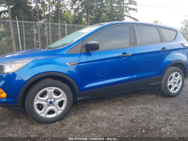 1FMCU0F78JUB53107 Ford ESCAPE S