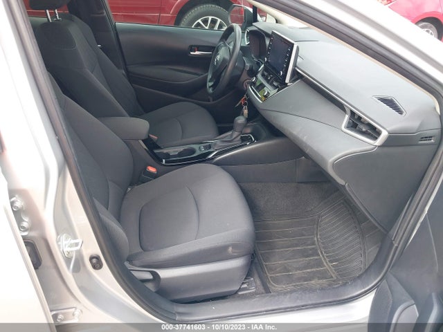 2021 TOYOTA COROLLA LE VIN: JTDEPMAE7MJ158211
