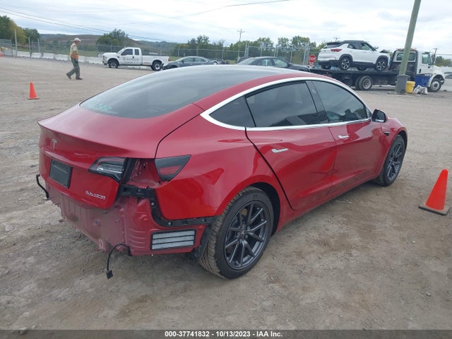 Tesla Model 3 Performance 2020 5YJ3E1EC1LF586415 Image 4