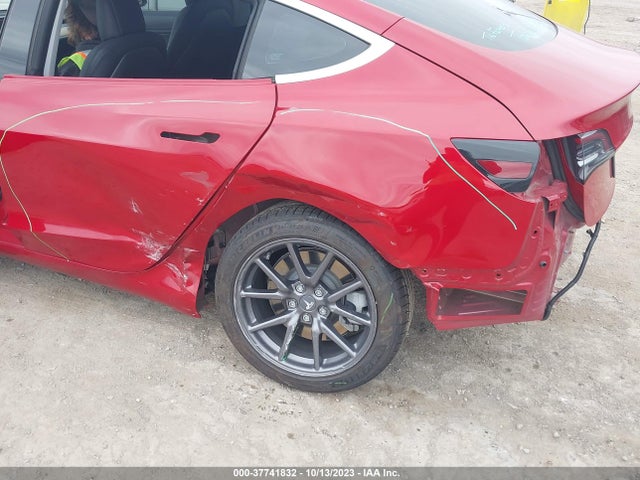 Tesla Model 3 Performance 2020 5YJ3E1EC1LF586415 Image 6