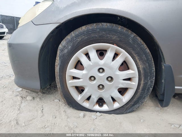 Aukcja sprzedaży 2004 Honda Civic Lx, vin: 2HGES16584H509569, numer aukcji: 37741852