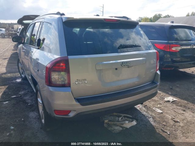 1C4NJDEB9ED846485 Jeep Compass Latitude