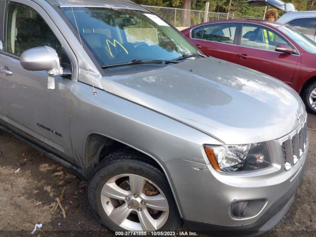 1C4NJDEB9ED846485 Jeep Compass Latitude