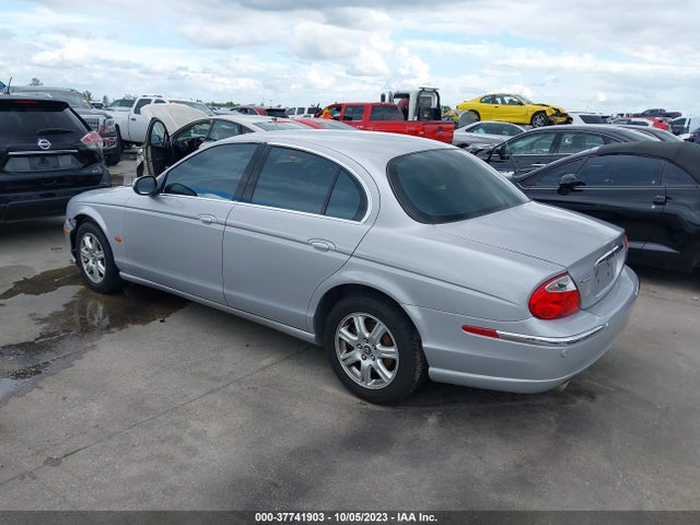 2003 JAGUAR S-TYPE SAJEA01T13FM82718 Photo 2