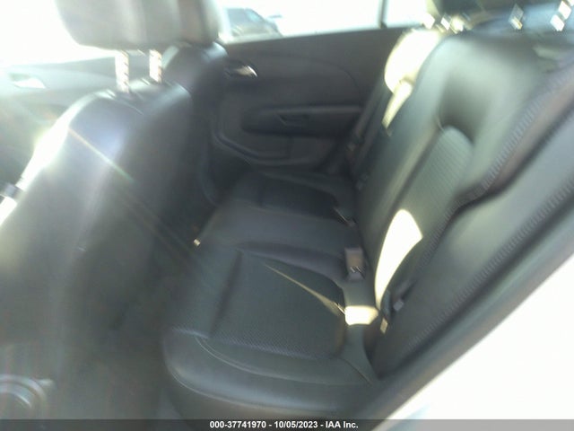Chevrolet Sonic Ltz Auto 2015 1G1JE5SB9F4105079 Image 8