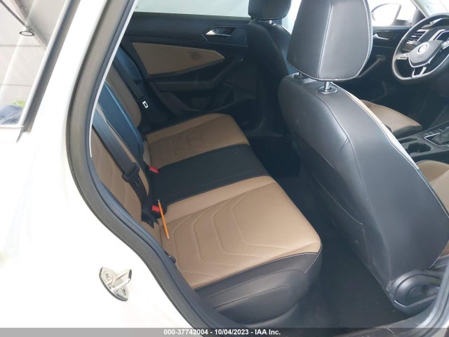 3VWGB7BU6LM067234 Volkswagen Jetta Sel Premium