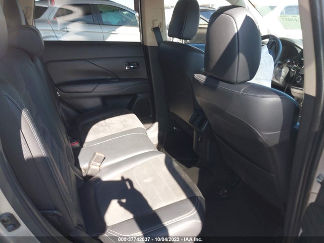 2019 MITSUBISHI OUTLANDER SE/SEL/LE VIN: JA4AD3A36KZ043169