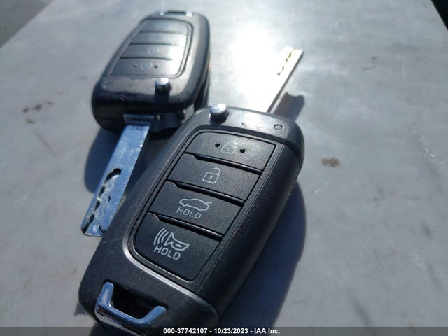 2018 Hyundai Accent Se მანქანა იყიდება აუქციონზე, vin: 3KPC24A35JE018641, აუქციონის ნომერი: 37742107