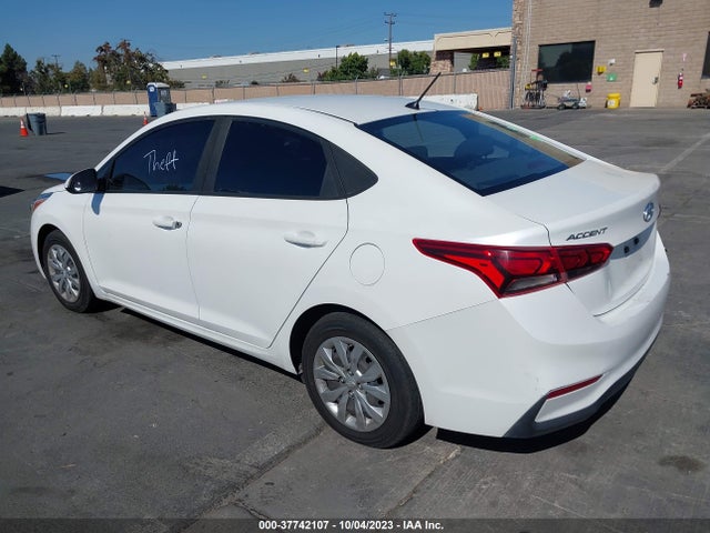 2018 Hyundai Accent Se მანქანა იყიდება აუქციონზე, vin: 3KPC24A35JE018641, აუქციონის ნომერი: 37742107