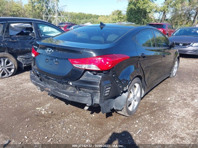 2013 HYUNDAI ELANTRA GLS VIN: 5NPDH4AE5DH438582