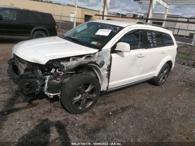 Dodge Journey Crossroad 2018 3C4PDCGG9JT157005 Image 2