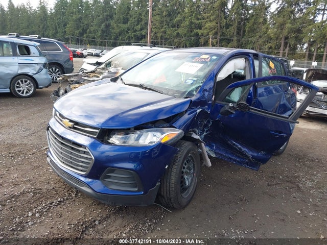 Chevrolet TRAX LS 2017 3GNCJKSB1HL188182 Image 2