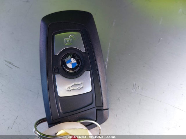 BMW 3 Series 320i 2014 WBA3B1C53EP680511 Image 11