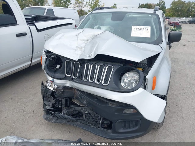 ZACCJBAH4JPH40611 Jeep Renegade Sport