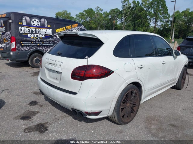 2013 PORSCHE CAYENNE WP1AD2A28DLA74788 Photo 3