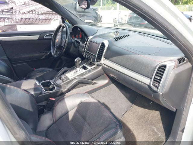 2013 PORSCHE CAYENNE WP1AD2A28DLA74788 Photo 4