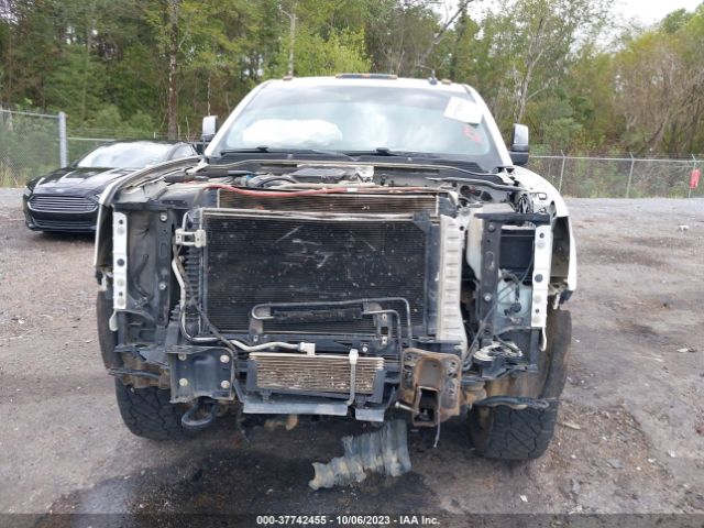 1GT12TE80GF182417 GMC Sierra 2500hd Slt