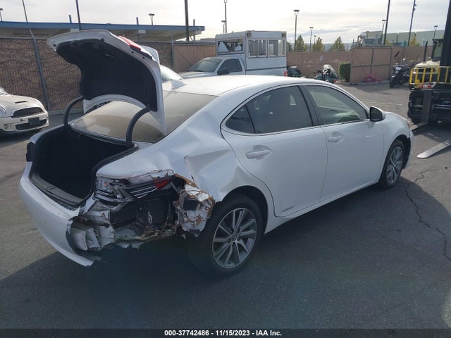 JTHBW1GGXH2134450 Lexus Es Es 300h