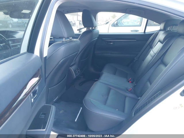 JTHBW1GGXH2134450 Lexus Es Es 300h