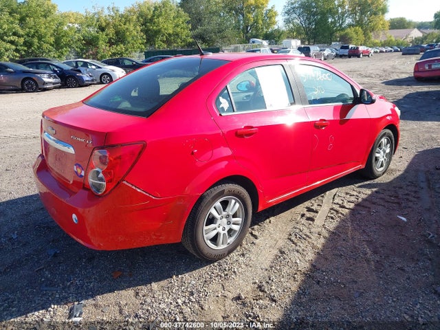 Chevrolet SONIC LT 2014 1G1JC5SH6E4130255 Image 4