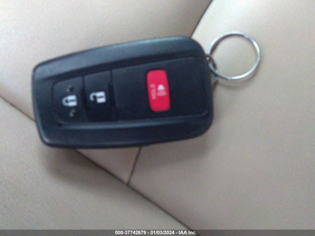 Toyota Prius 2016 JTDKARFU1G3510242 Image 11