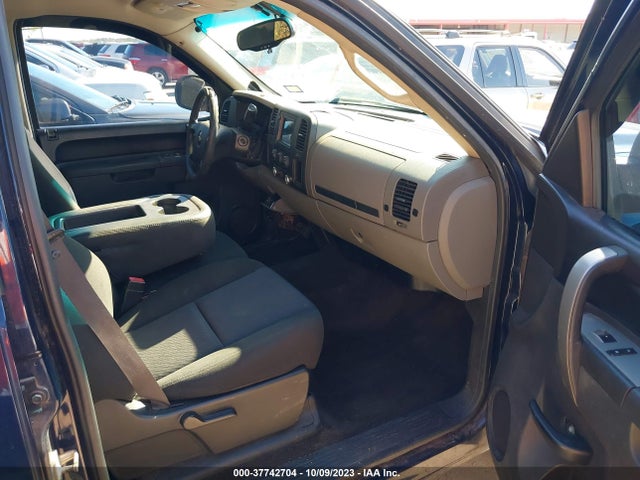 2011 CHEVROLET SILVERADO 1500 LS VIN: 3GCPCREA2BG167633