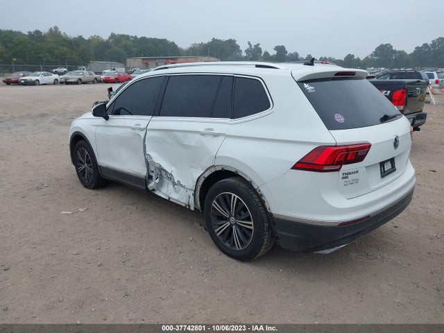 3VV2B7AX4JM036507 Volkswagen Tiguan Sel/se