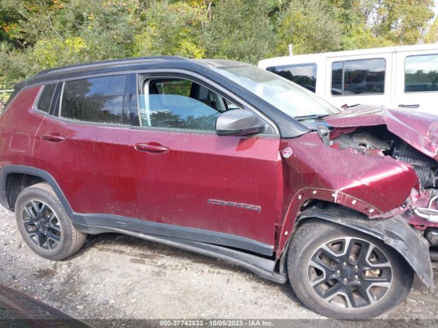 3C4NJDDB8LT255797 Jeep Compass Trailhawk