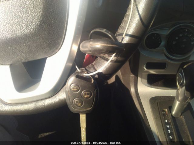 3FADP4BJ7EM108037 Ford FIESTA SE