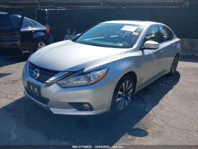 1N4AL3AP0HC169895 Nissan Altima 2.5 Sv