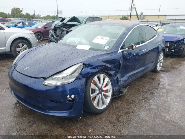 Tesla Model 3 Long Range 2018 5YJ3E1EB7JF074193 Image 2