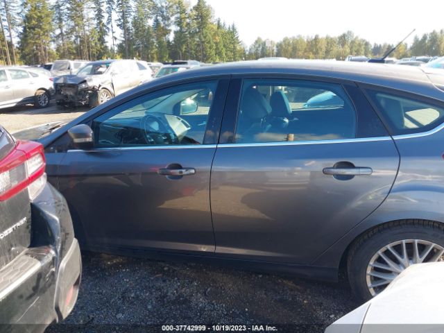 1FADP3N2XEL364060 Ford Focus Titanium