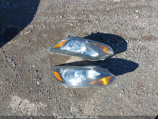 1FADP3N2XEL364060 Ford Focus Titanium