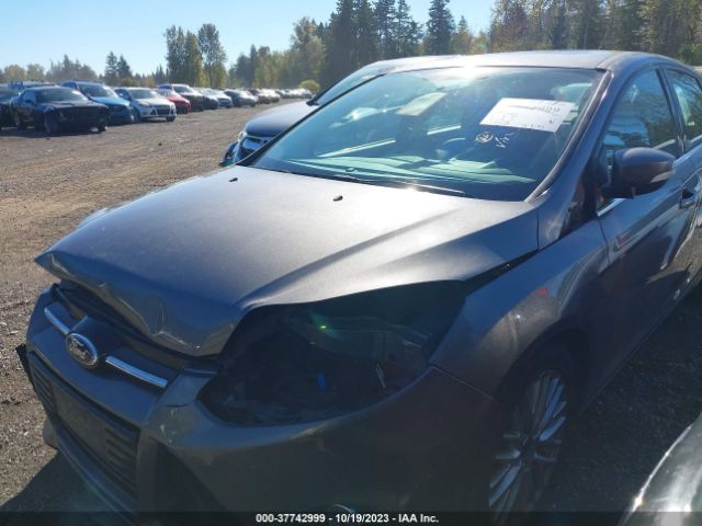 1FADP3N2XEL364060 Ford Focus Titanium