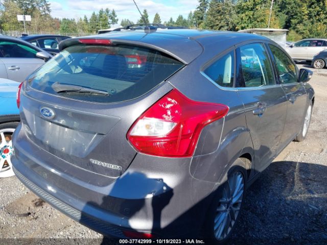 1FADP3N2XEL364060 Ford Focus Titanium