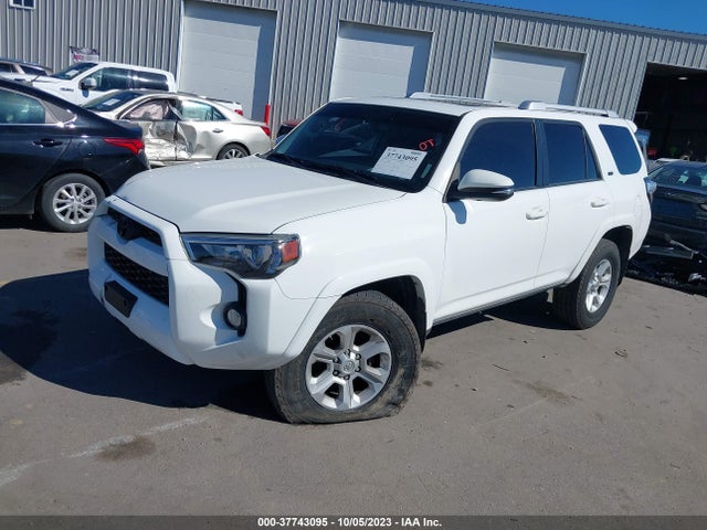 Toyota 4runner Limited 2017 JTEBU5JR9H5439442 Image 2