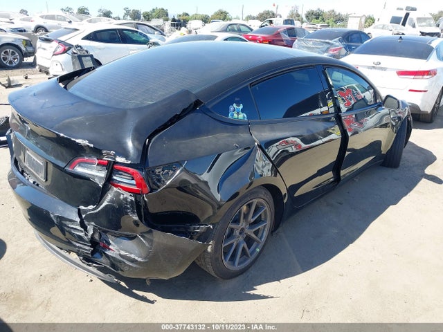 5YJ3E1EA3NF117361 Tesla MODEL 3