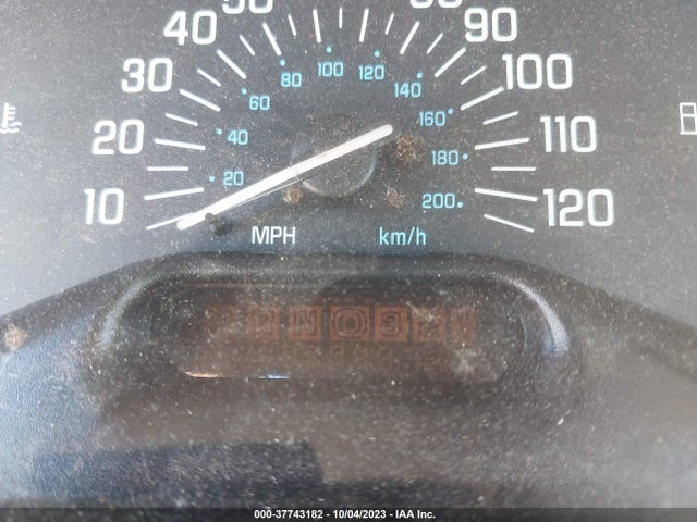 2001 BUICK CENTURY CUSTOM VIN: 2G4WS52J411197635
