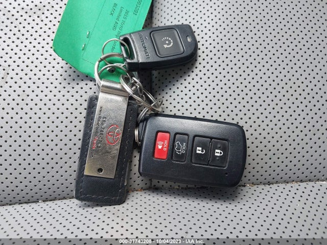 5TDDKRFHXFS085769 Toyota Highlander Limited V6