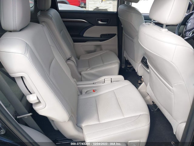 5TDDKRFHXFS085769 Toyota Highlander Limited V6