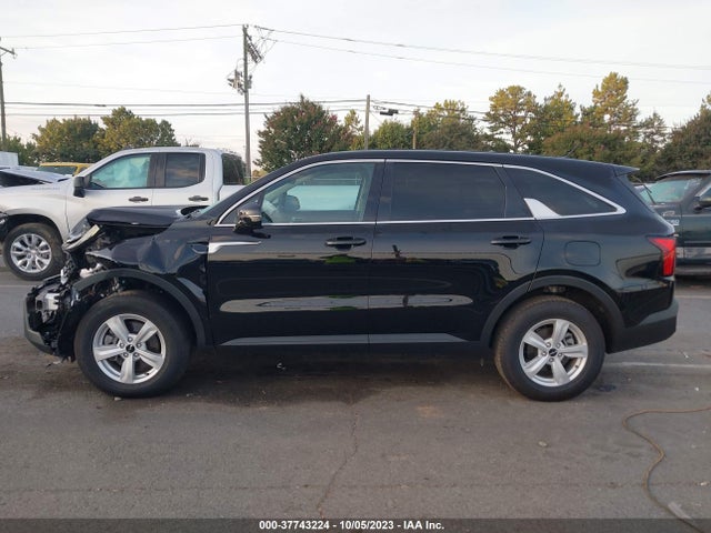2022 KIA SORENTO LX VIN: 5XYRGDLC9NG100051